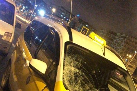 D­i­y­a­r­b­a­k­ı­r­­d­a­ ­z­a­b­ı­t­a­ ­m­e­m­u­r­u­n­a­ ­t­i­c­a­r­i­ ­t­a­k­s­i­ ­ç­a­r­p­t­ı­
